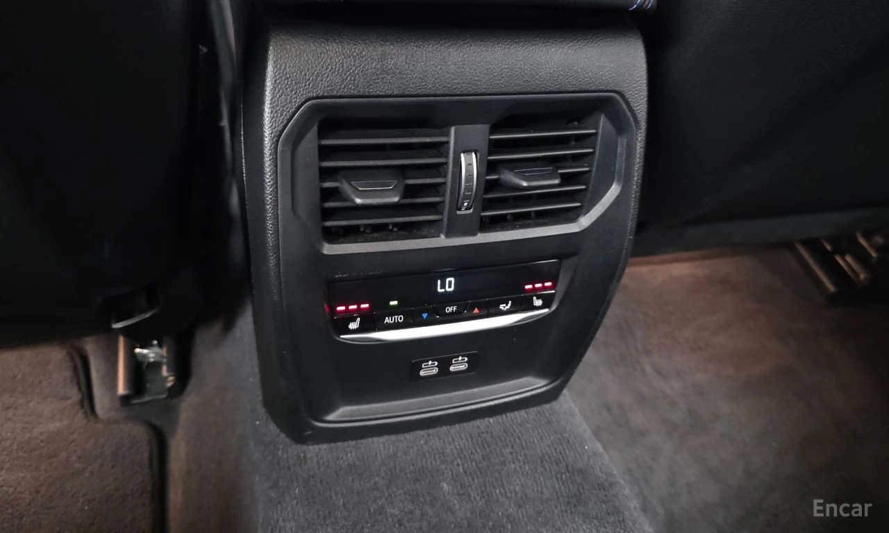 BMW 340 M* SPORT* HARMON* KARDON* ХЕДЪП* ДИСТРОНИК* 360КАМ, снимка 15 - Автомобили и джипове - 55131042