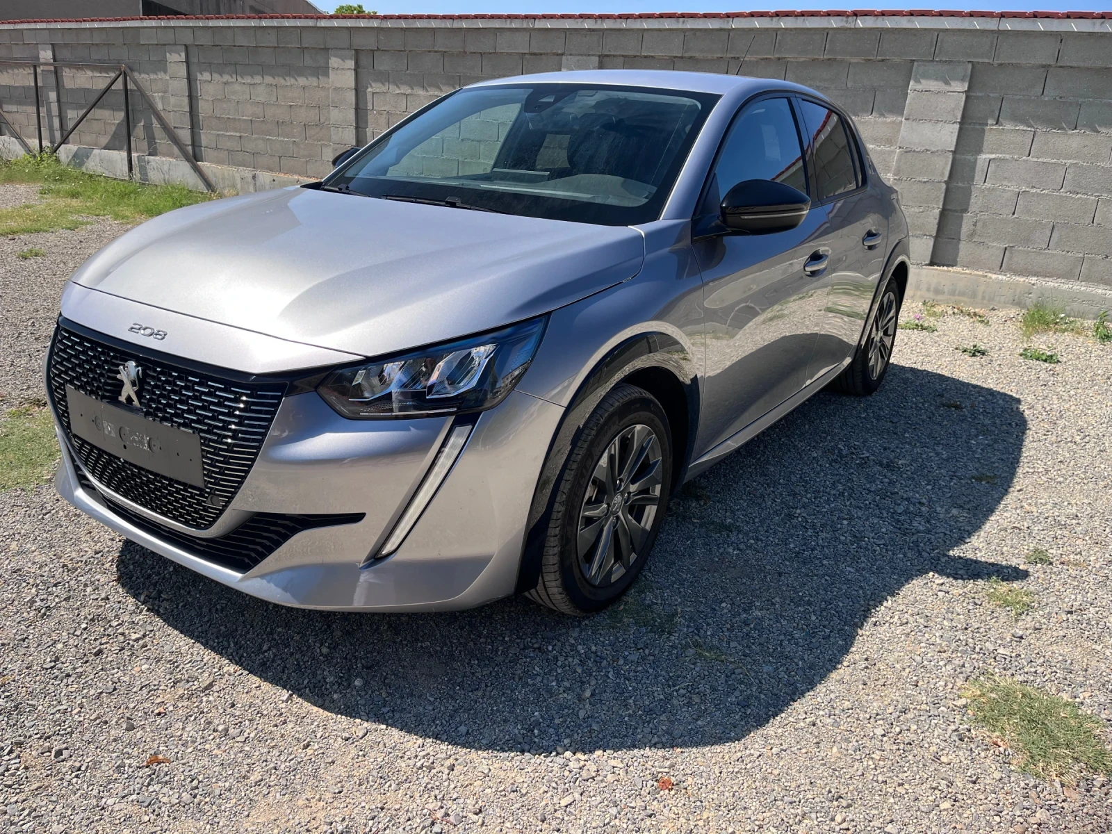 Peugeot 208 EV 50kwh Allure, снимка 3 - Автомобили и джипове - 55539012