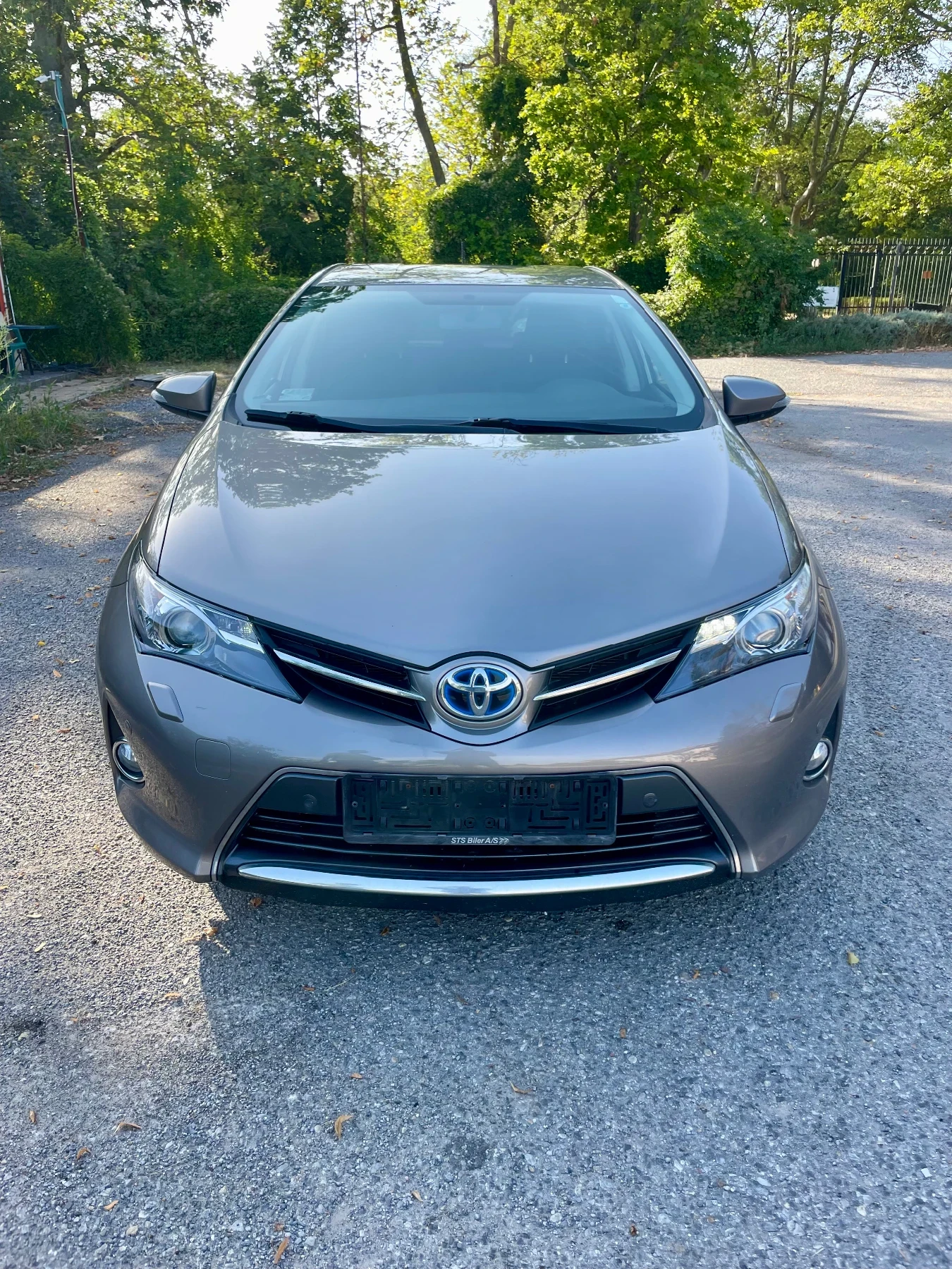 Toyota Auris 1, 8 HIBRID HATCBACK