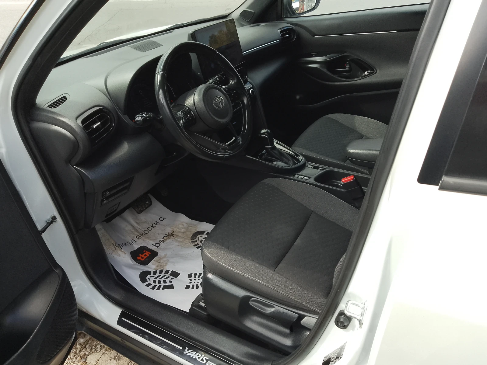 Toyota Yaris Cross 1.5 HYBRID/���� ����� | Mobile.bg � ����������� 9