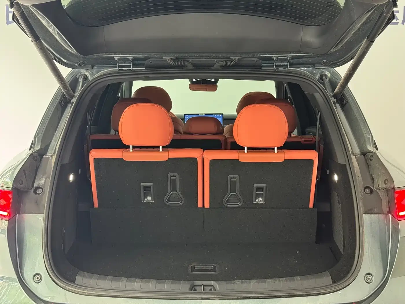 BYD Tang L 2025 DM 175KM Drone Player Edition, снимка 15 - Автомобили и джипове - 56640644