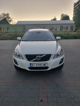 Volvo XC60 2, 4D 4x4 Avtomat, снимка 5