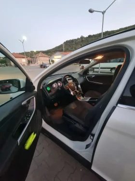 Volvo XC60 2, 4D 4x4 Avtomat, снимка 12
