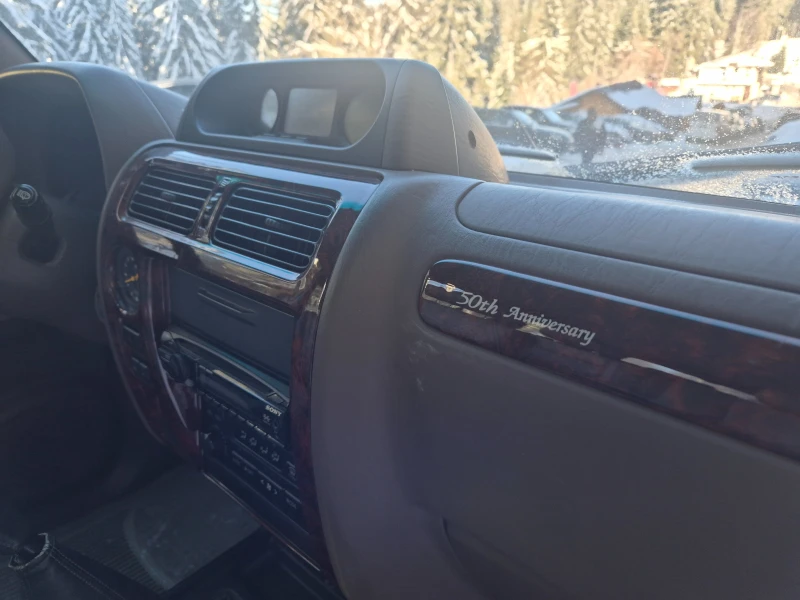 Toyota Land cruiser 3.4 Бензин, снимка 10 - Автомобили и джипове - 52412790