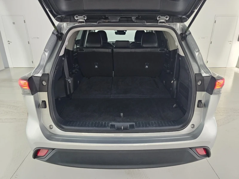 Toyota Highlander 2.5* HYBRID* COMFORT* AWD-I* E-CVT* ГАРАНЦИЯ, снимка 17 - Автомобили и джипове - 52770951
