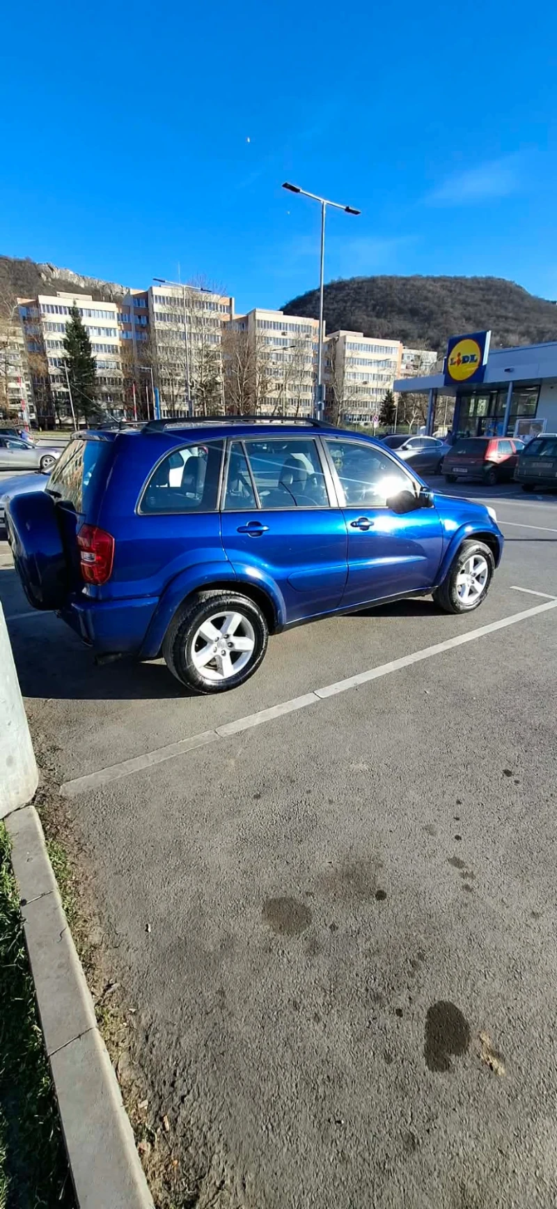 Toyota Rav4 2.0, снимка 5 - Автомобили и джипове - 53048339