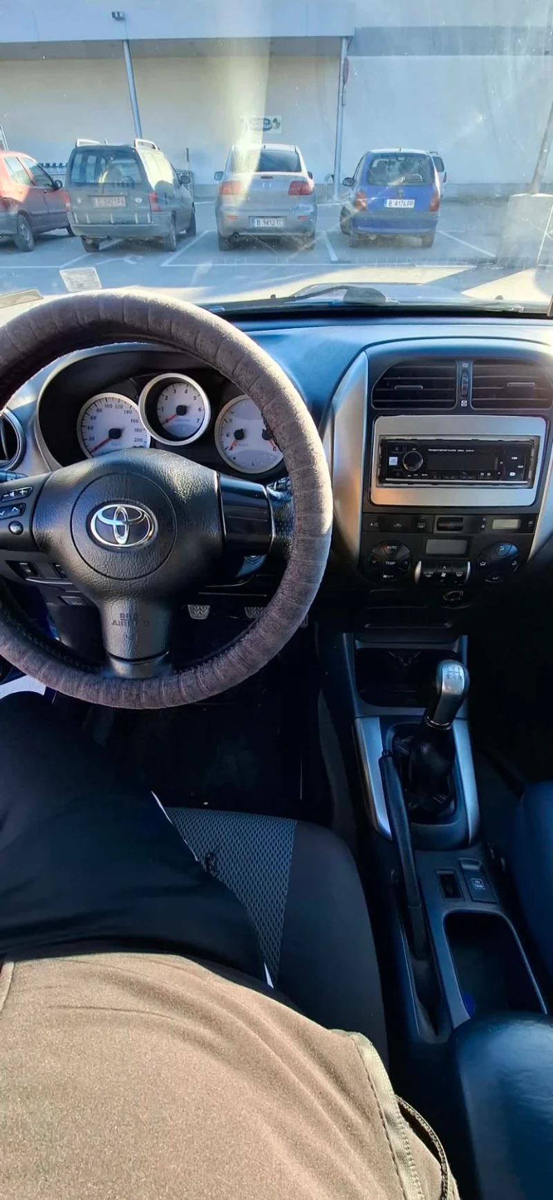 Toyota Rav4 2.0, снимка 8 - Автомобили и джипове - 53048339