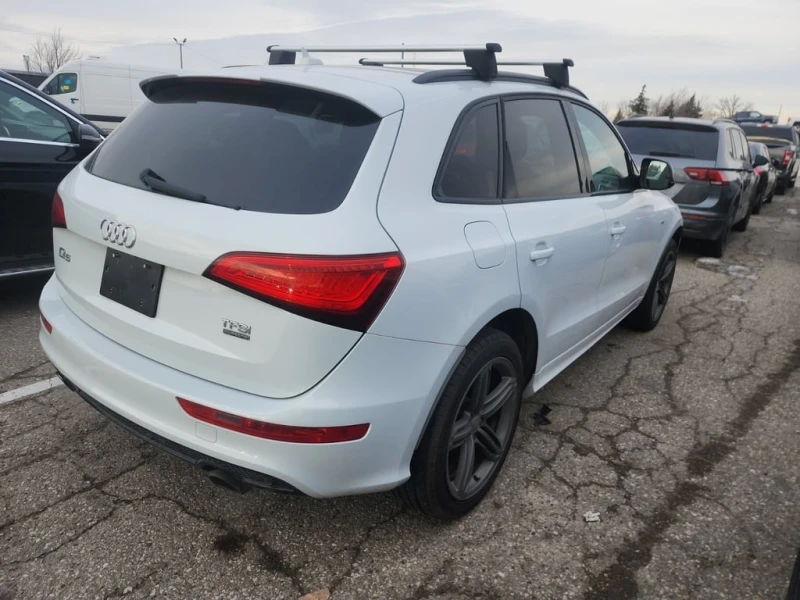 Audi Q5 2017 2.0T PROGRESSIV * CARFAX * БЕЗ ПЪРВОНАЧАЛНА, снимка 3 - Автомобили и джипове - 53175613