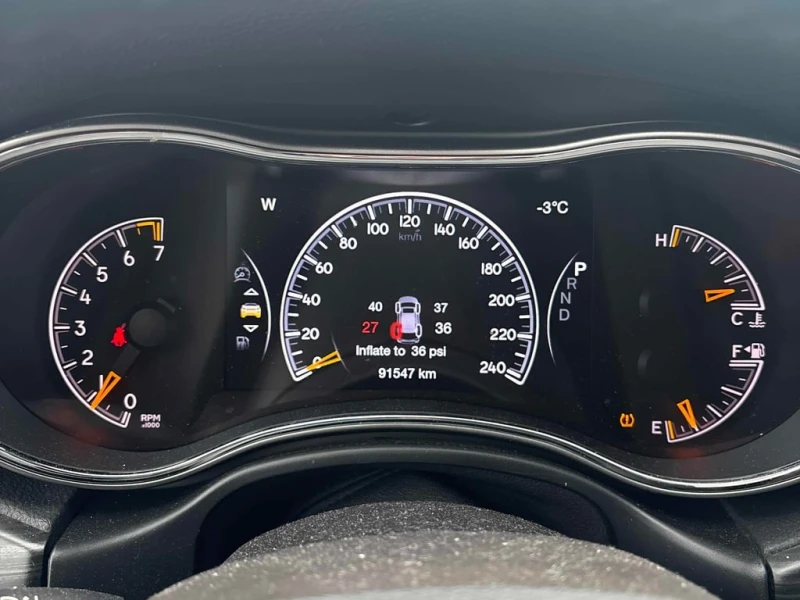 Jeep Grand cherokee * Altitude * CARFAX * БЕЗ ПЪРВОНАЧАЛНА ВНОСКА, снимка 8 - Автомобили и джипове - 53182691