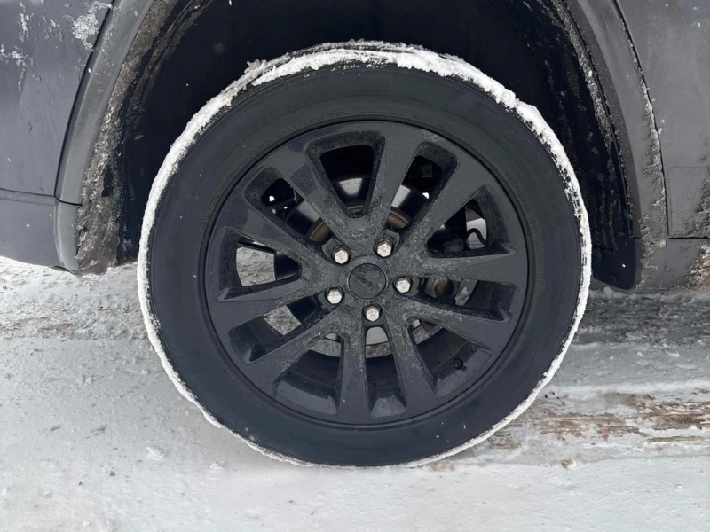 Jeep Grand cherokee * Altitude * CARFAX * БЕЗ ПЪРВОНАЧАЛНА ВНОСКА, снимка 7 - Автомобили и джипове - 53182691