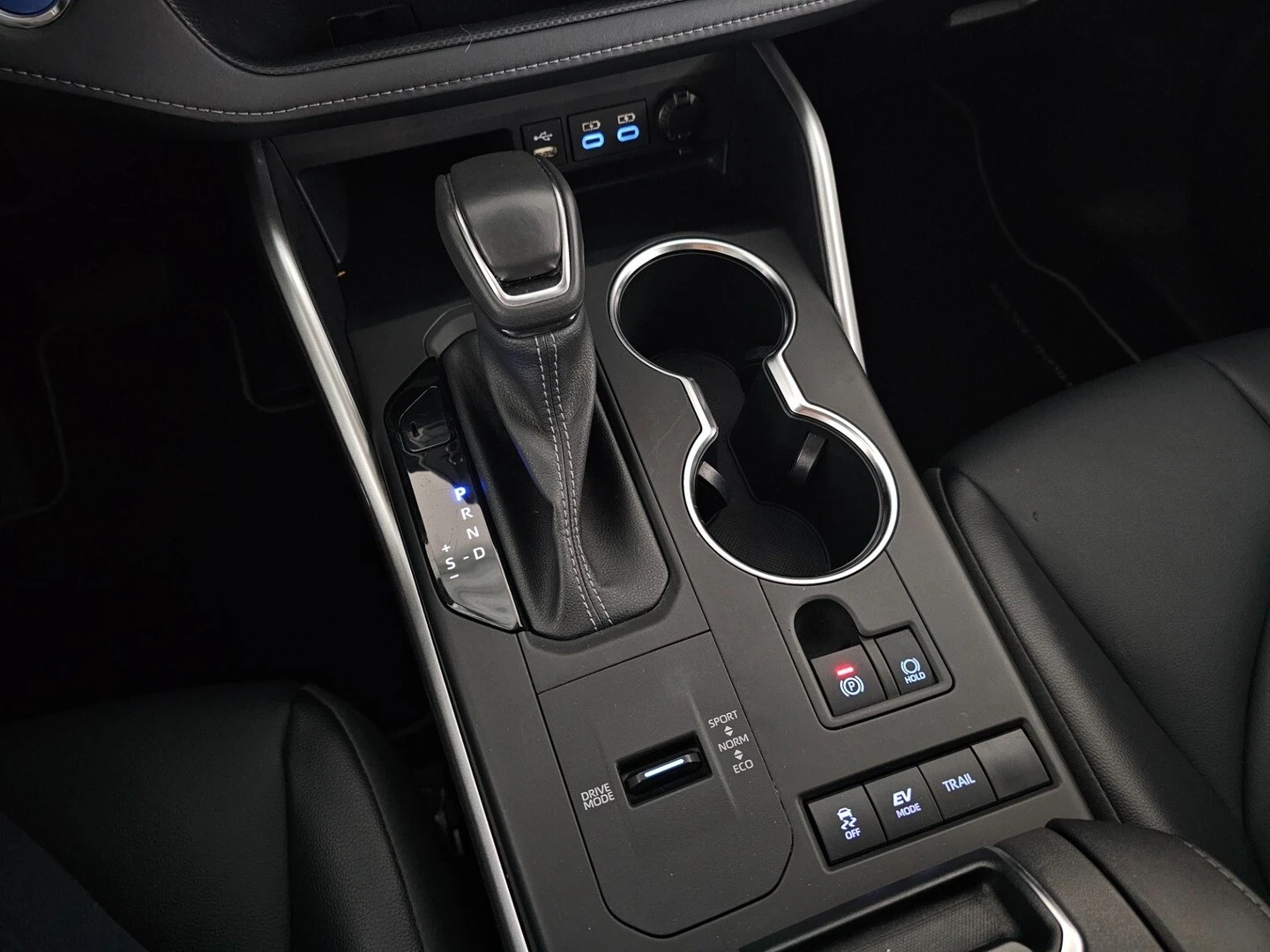 Toyota Highlander 2.5* HYBRID* COMFORT* AWD-I* E-CVT* ГАРАНЦИЯ - изображение 10