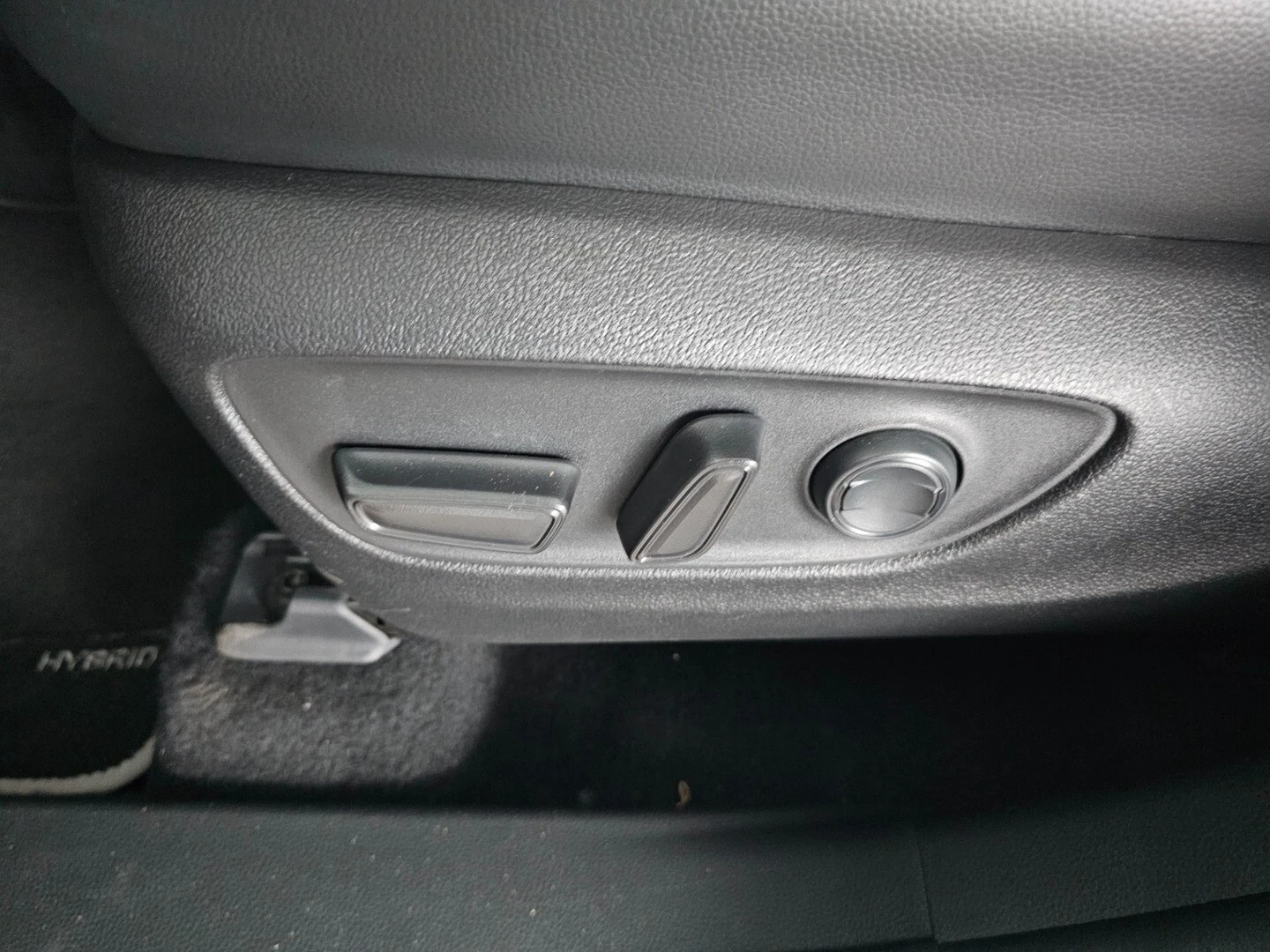 Toyota Highlander 2.5* HYBRID* COMFORT* AWD-I* E-CVT* ГАРАНЦИЯ - изображение 6