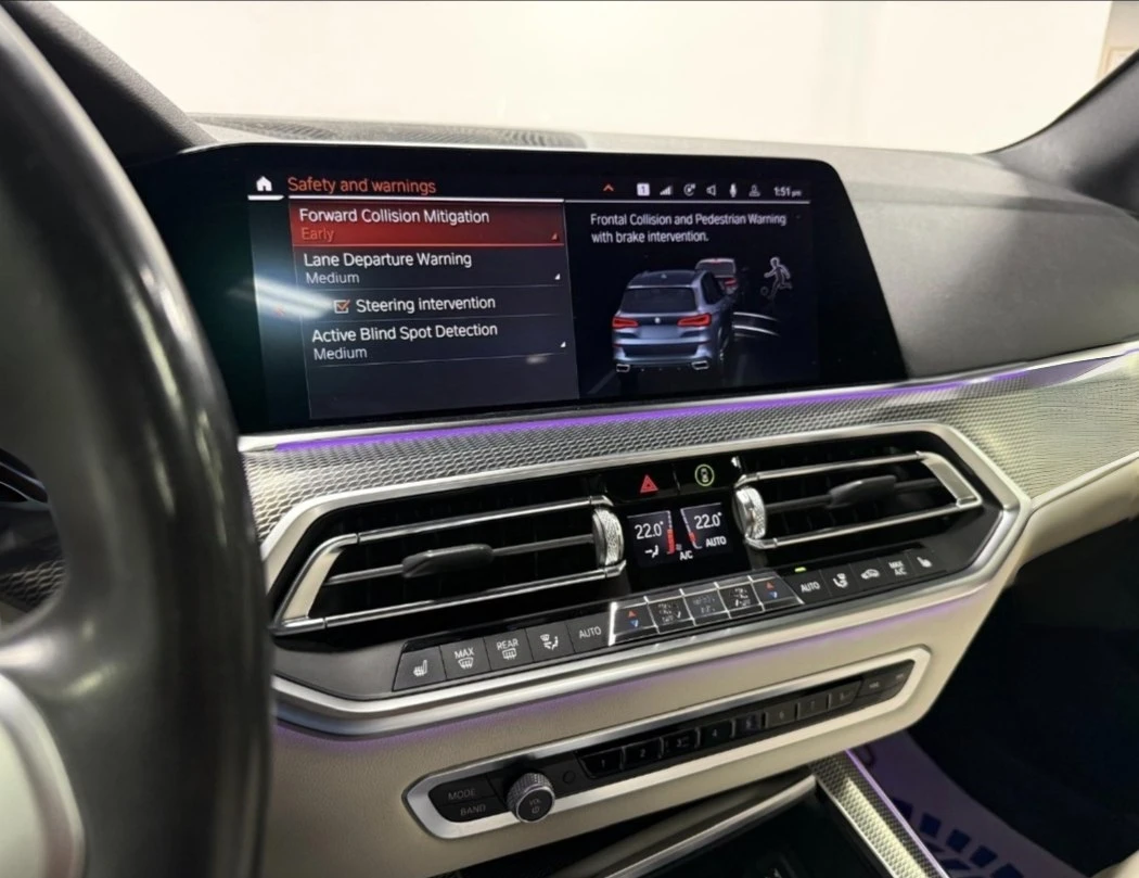 BMW X5 3000 - изображение 6