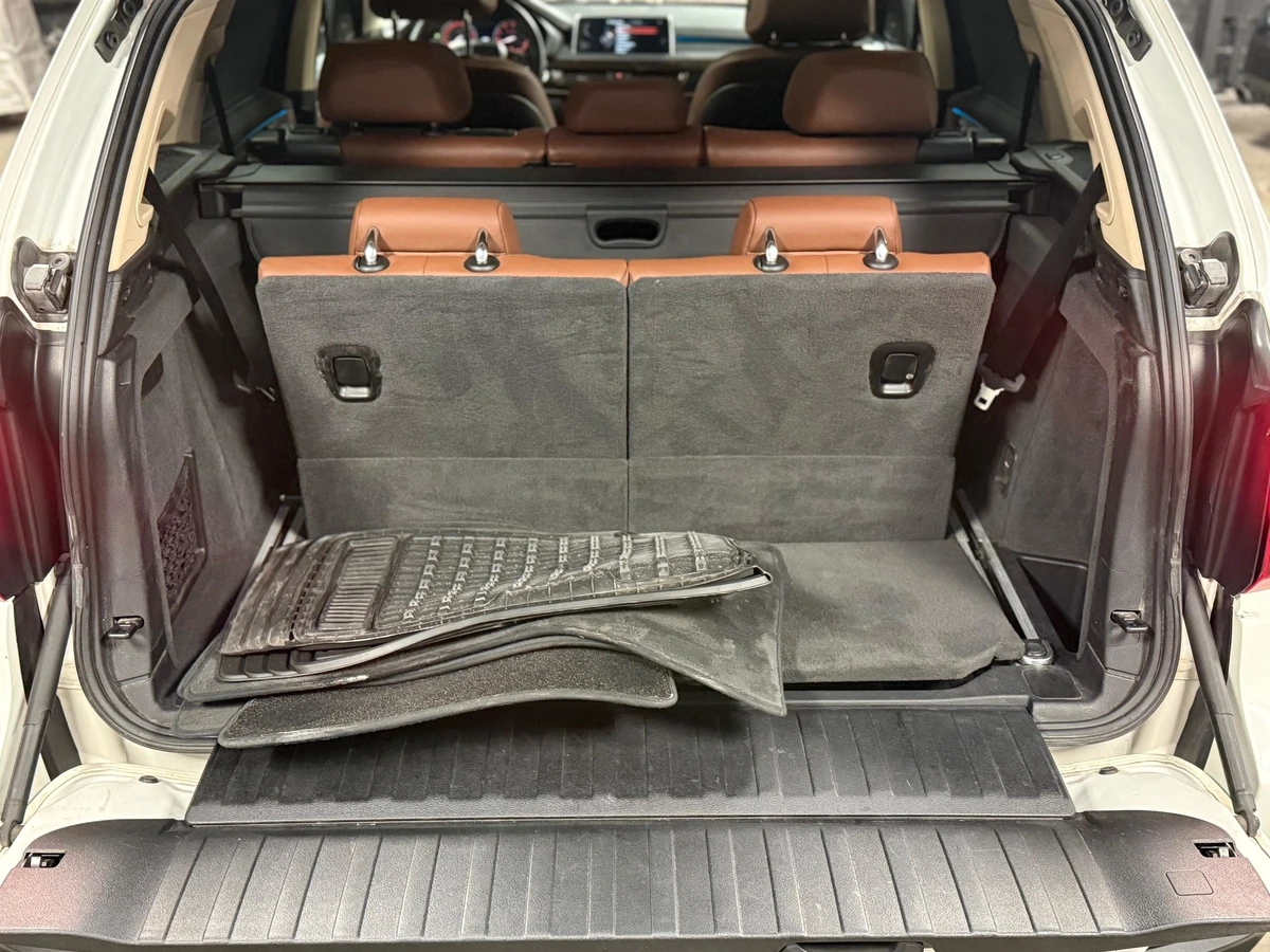 BMW X5 xDrive35i/7 SEATER| CLEAN TITLE| SOFT CLOSE DOORS, снимка 11 - Автомобили и джипове - 53782783