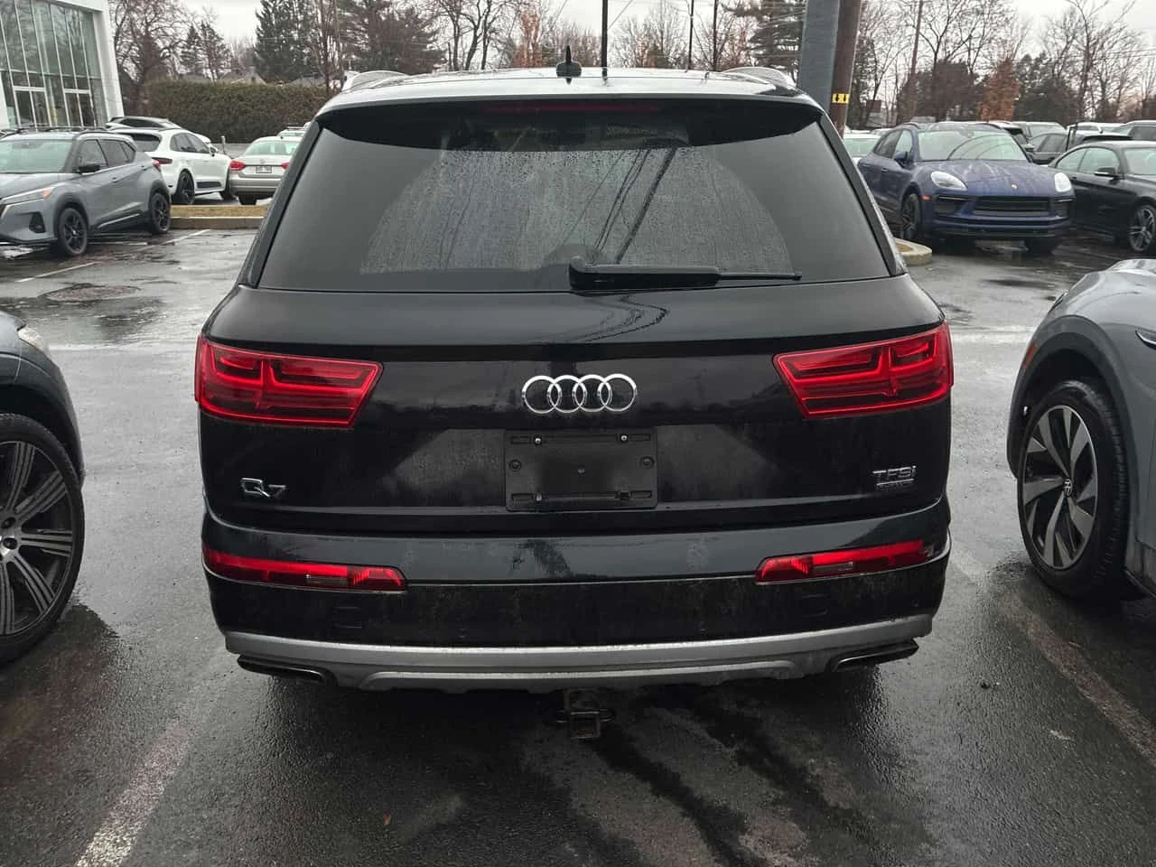 Audi Q7 * Progressiv * CARFAX * 360 Камери * Обдухване * , снимка 4 - Автомобили и джипове - 54072860