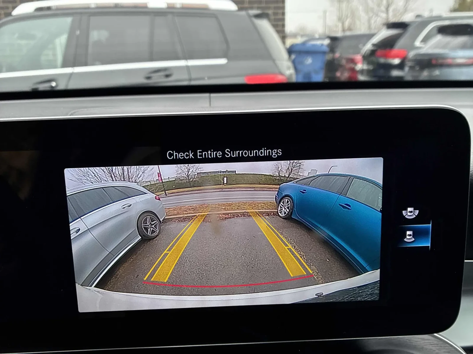 Mercedes-Benz GLC 300 * * CARFAX * * АВТО КРЕДИТ * * , снимка 13 - Автомобили и джипове - 54222264