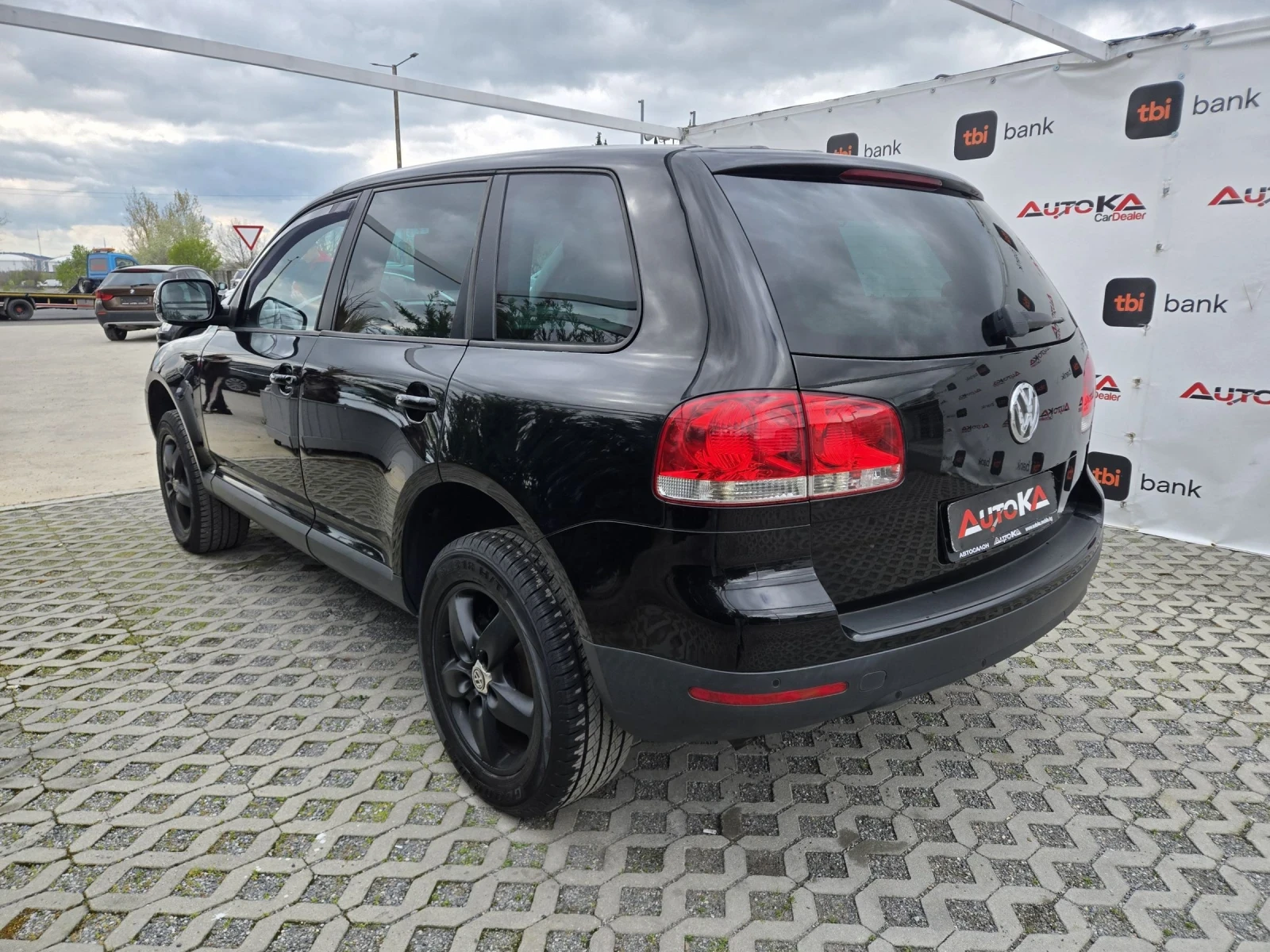 VW Touareg 3.0TDI-224кс= АВТОМАТ= 4х4= НАВИ= ПОДГРЕВ= АВТОПИЛ, снимка 5 - Автомобили и джипове - 54283543