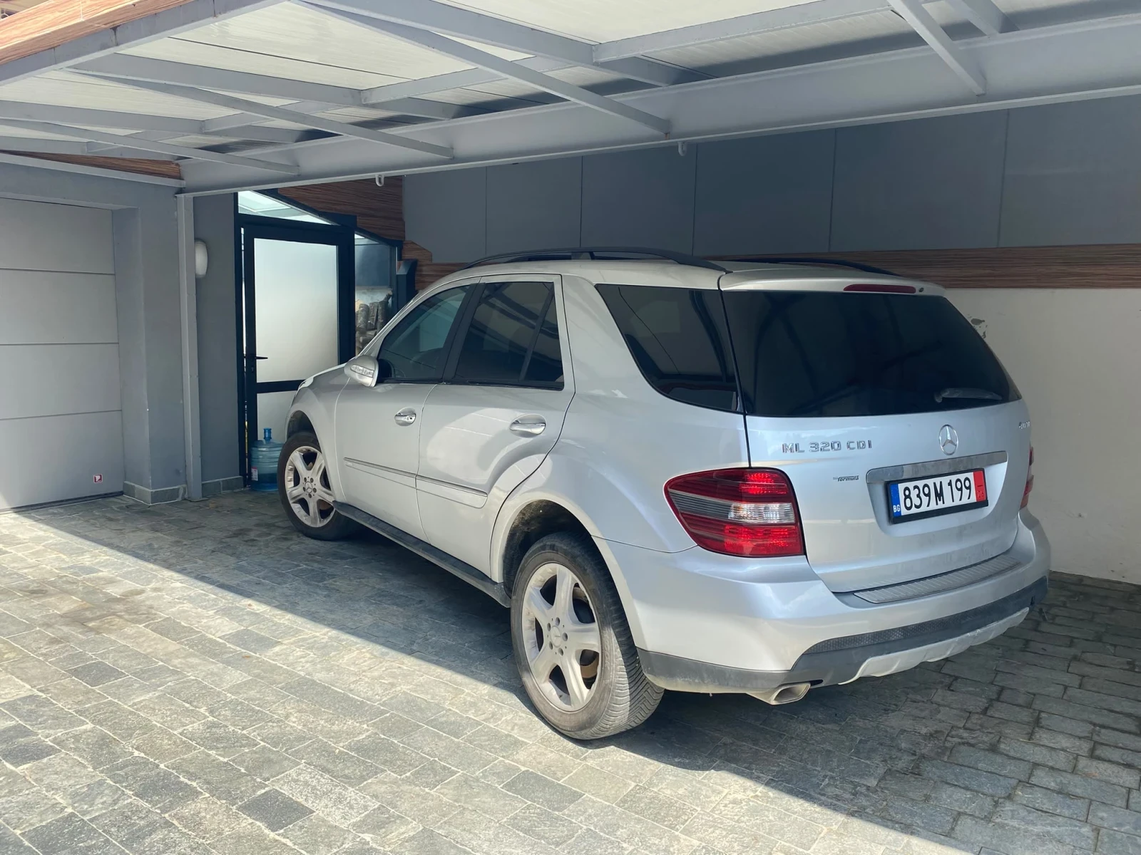 Mercedes-Benz ML 320, снимка 2 - Автомобили и джипове - 55296373