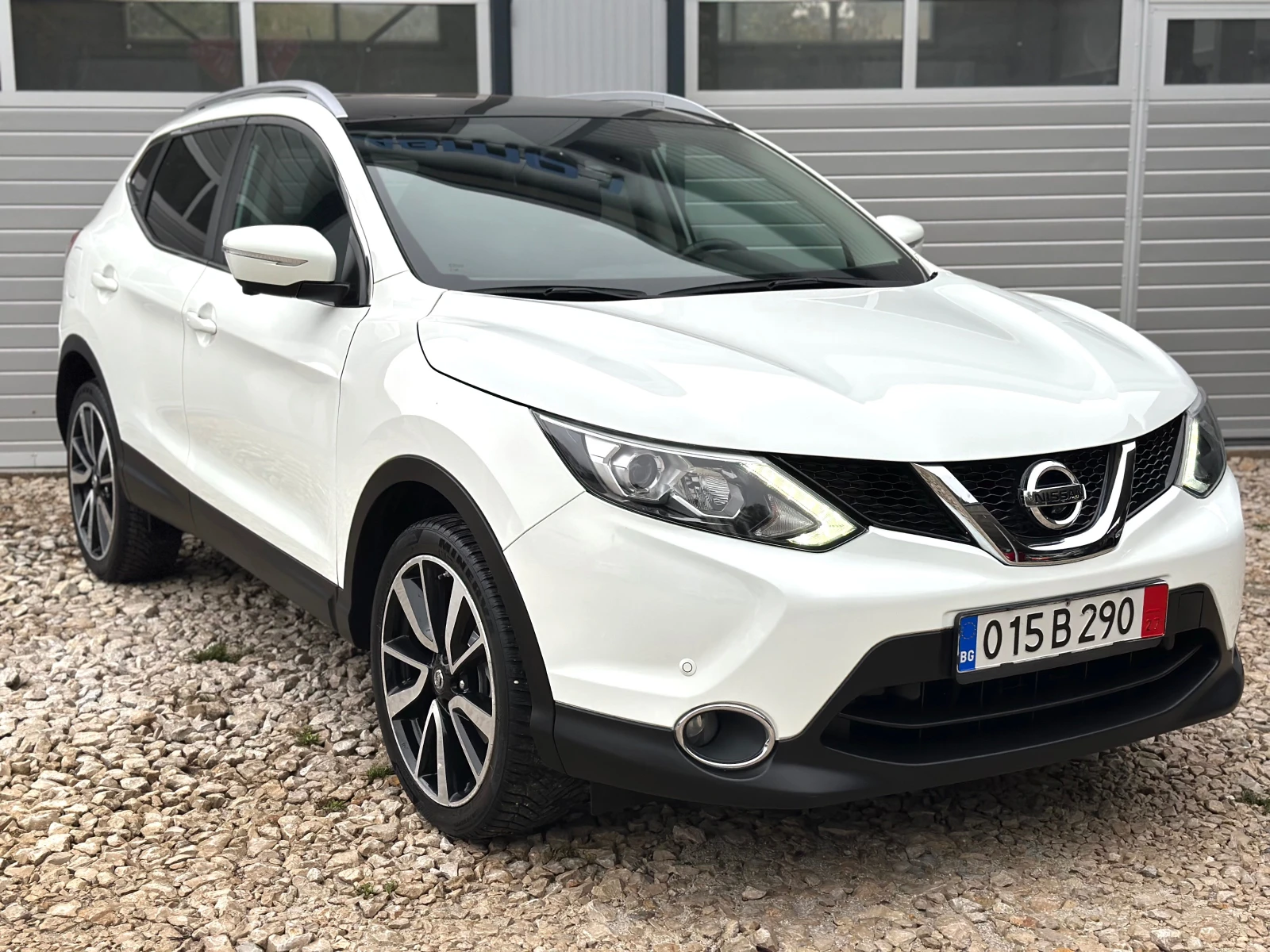 Nissan Qashqai 1.5DCI KEYLESS LED 360  КАМЕРИ ПОДГРЕВ ПАНОРАМА 
