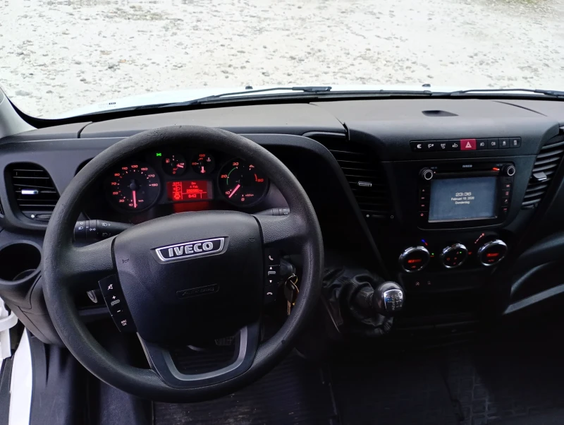 Iveco 35s15 2.3 Multijet, снимка 14 - Бусове и автобуси - 53586475