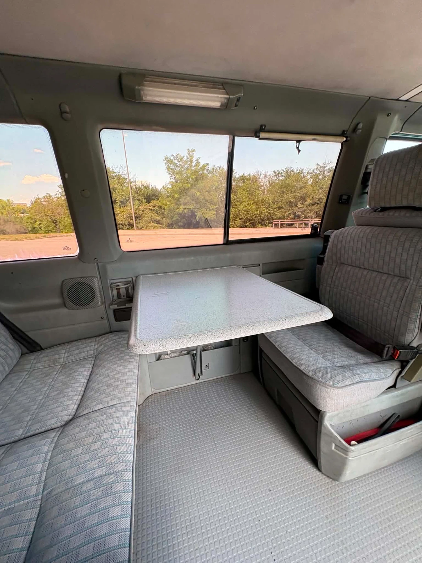 VW T4 Мултиван, снимка 8 - Бусове и автобуси - 55514061