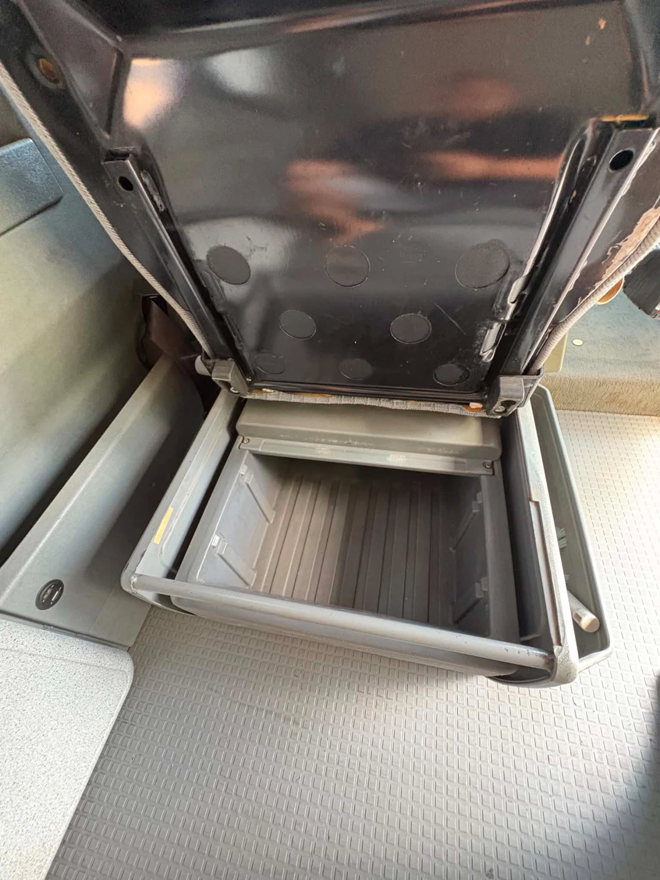 VW T4 Мултиван, снимка 14 - Бусове и автобуси - 55514061