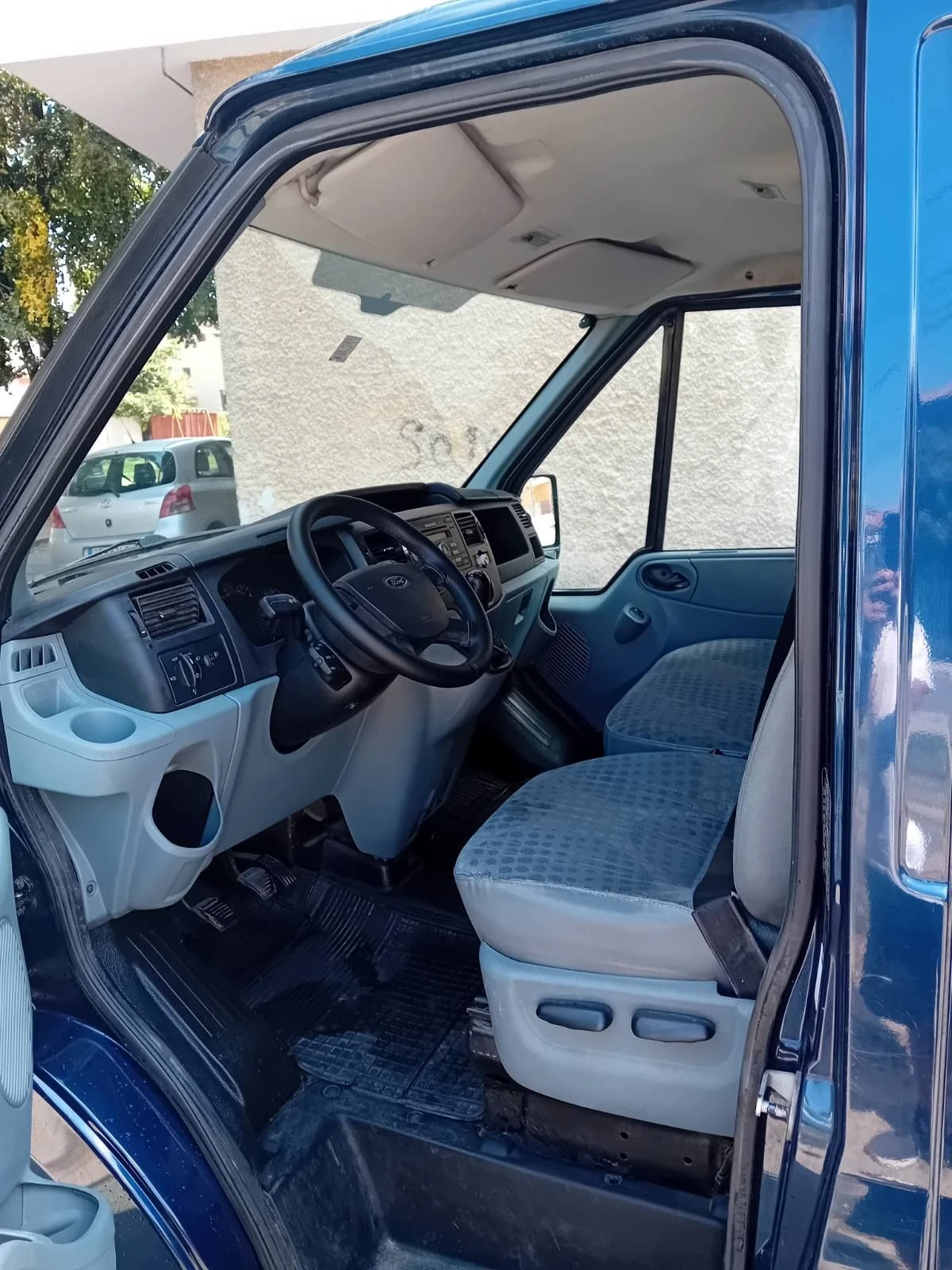 Ford Transit 2.2 85к.с, снимка 7 - Бусове и автобуси - 56206035