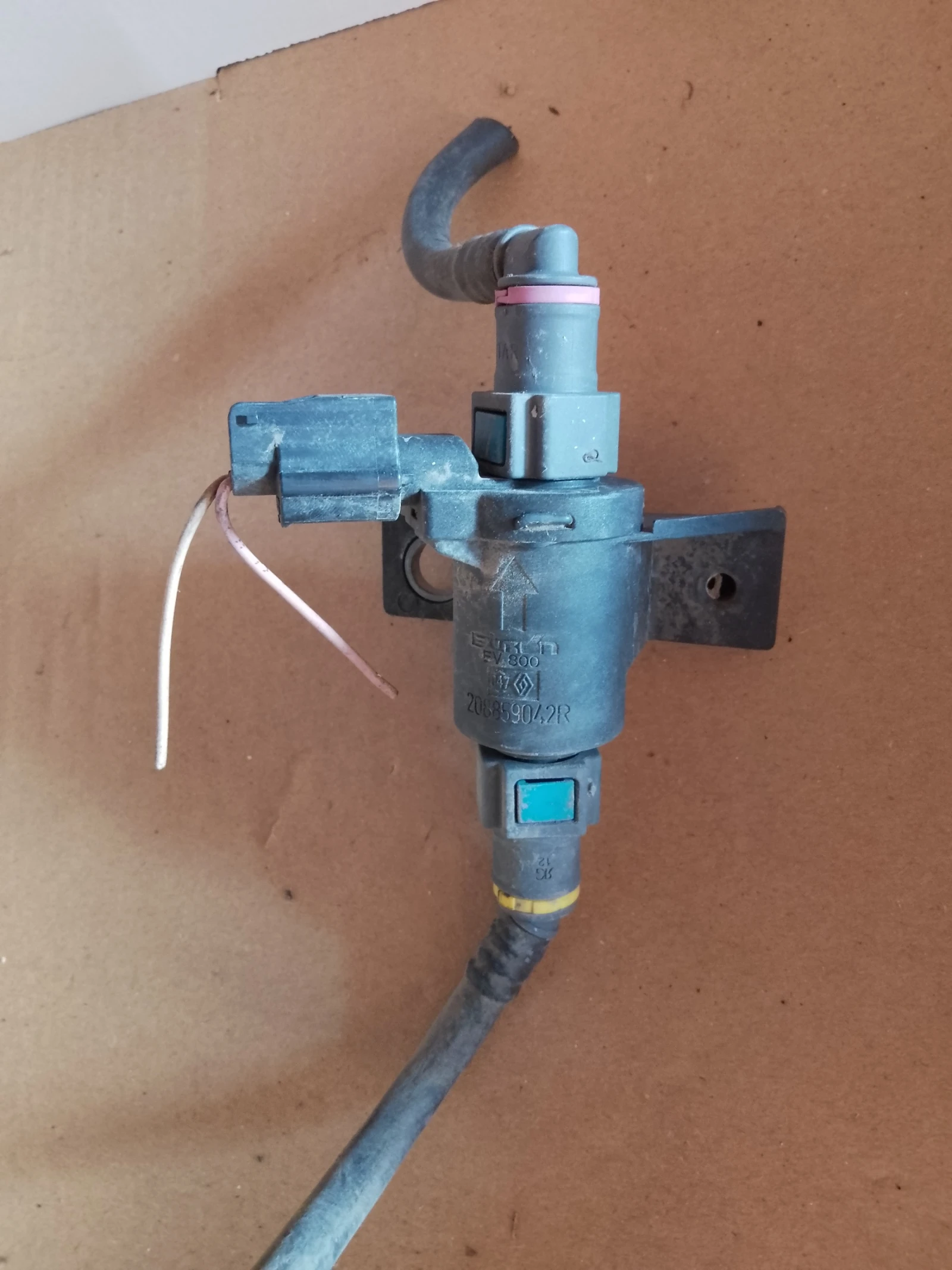 208859042R ������ �� ������ ����� �����  | Mobile.bg � ����������� 1