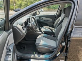 Chevrolet Cruze 1.6Газ, Нави11г, снимка 10