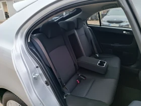 Mitsubishi Lancer 1.8i-143кс-ШВЕЙЦАРИЯ-РЪЧКА, снимка 9