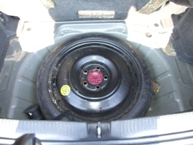 Toyota Auris, снимка 16