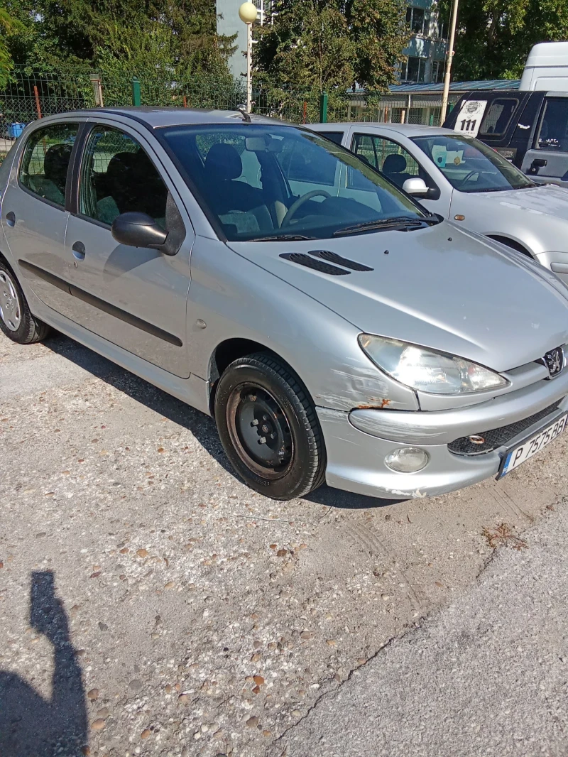 Peugeot 206, снимка 8 - Автомобили и джипове - 47280010