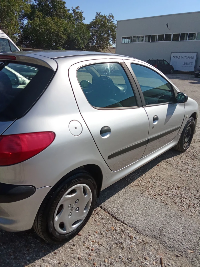 Peugeot 206, снимка 6 - Автомобили и джипове - 47280010