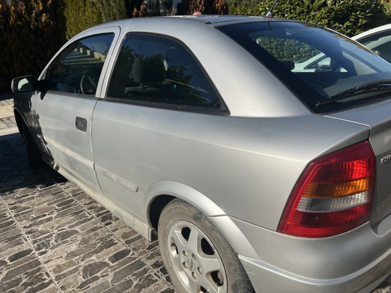 Opel Astra 2, 0 DTI Sport , снимка 5 - Автомобили и джипове - 48141745