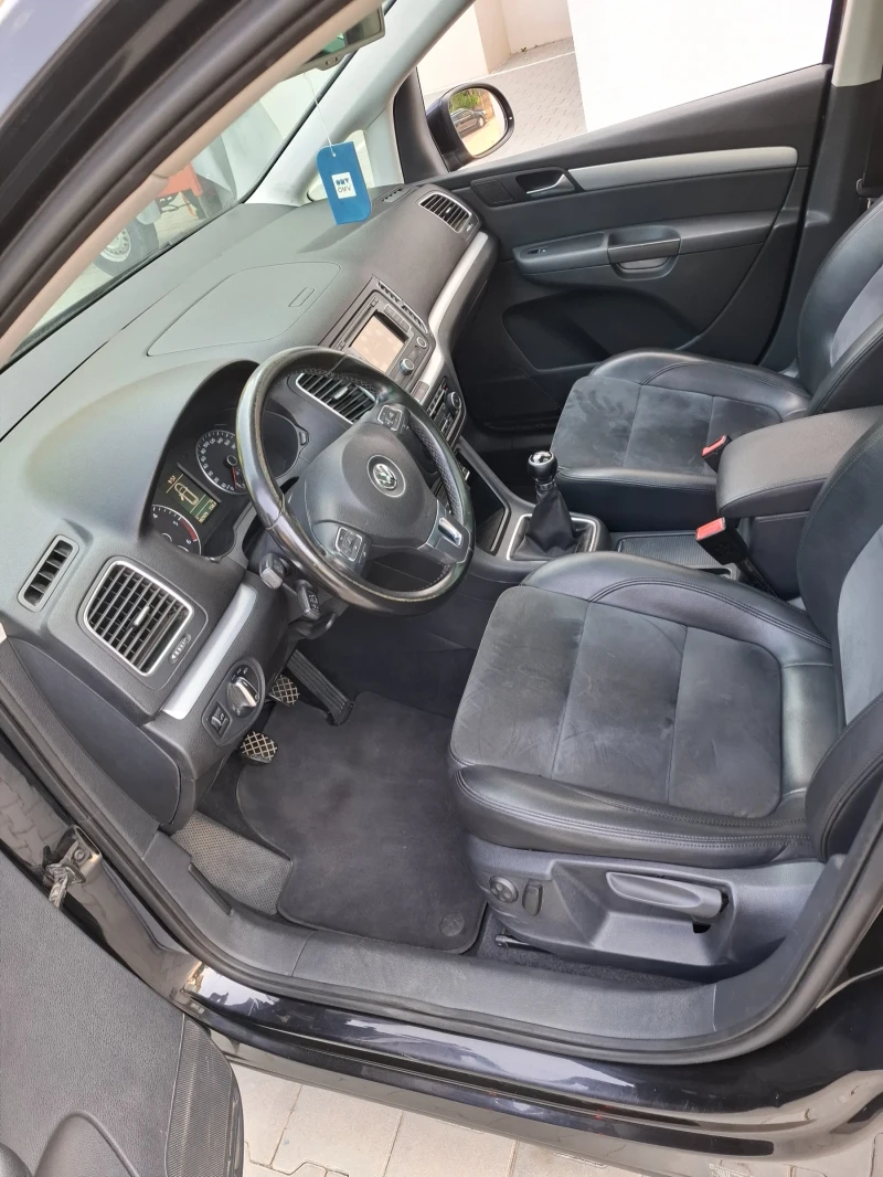 VW Sharan 2.0 TDI 6ск, снимка 9 - Автомобили и джипове - 50662568
