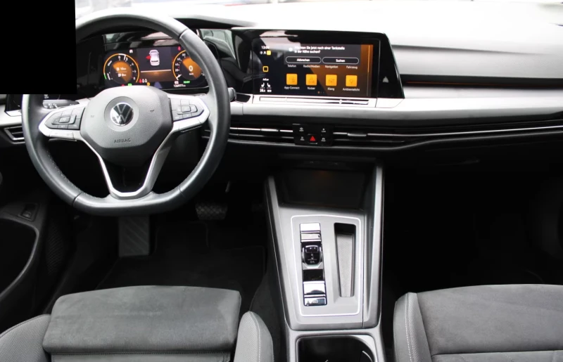 VW Golf 8/1.4/STYLE/eHYBRID/204HP/DIGITAL/AMBI/DAB/405fpr, снимка 8 - Автомобили и джипове - 51050893