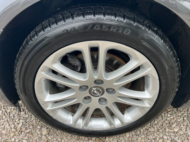 Opel Insignia 2.0ТURBO* 4х4* АВТОМАТИК* КОЖА* НАВИГАЦИЯ* , снимка 9 - Автомобили и джипове - 51420520