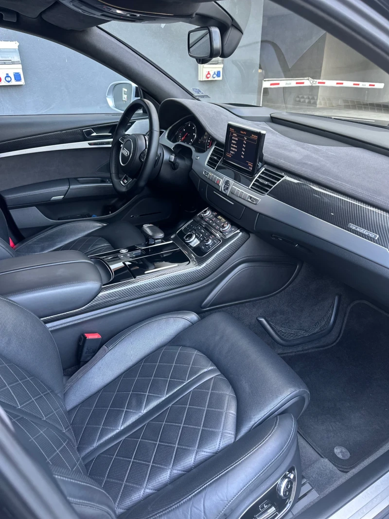 Audi A8 3xS-Line, снимка 7 - Автомобили и джипове - 52631032