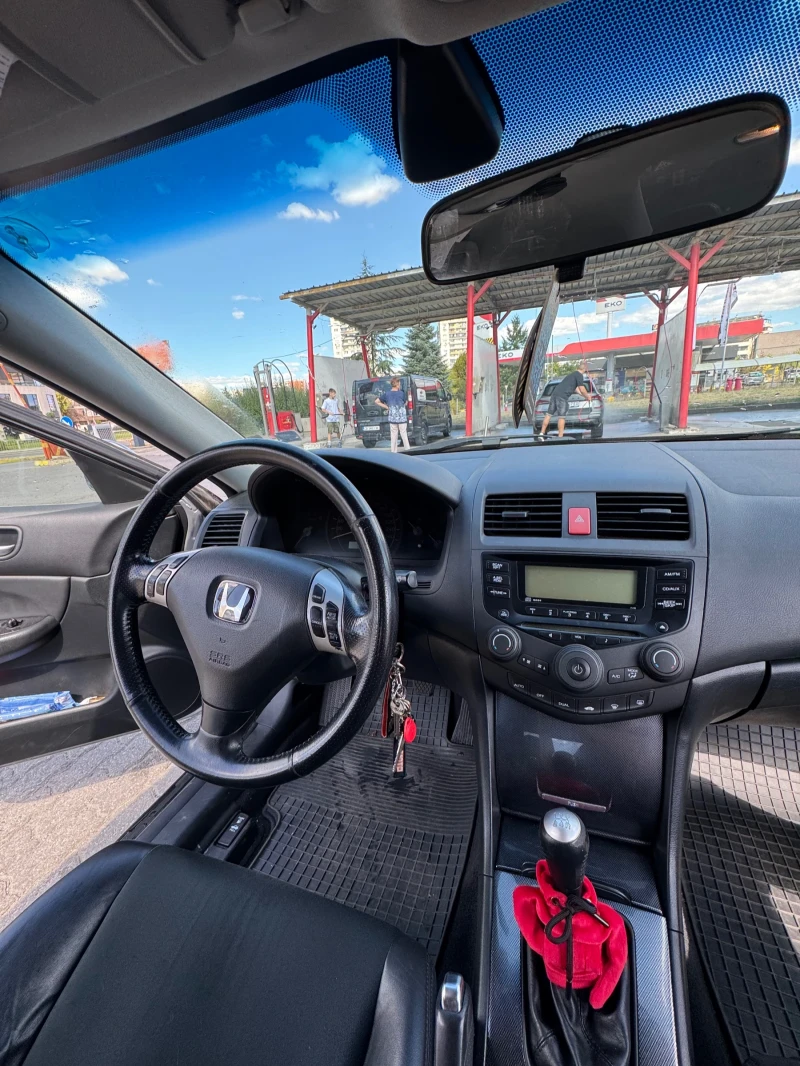 Honda Accord 2.0 LPG, снимка 11 - Автомобили и джипове - 52684244