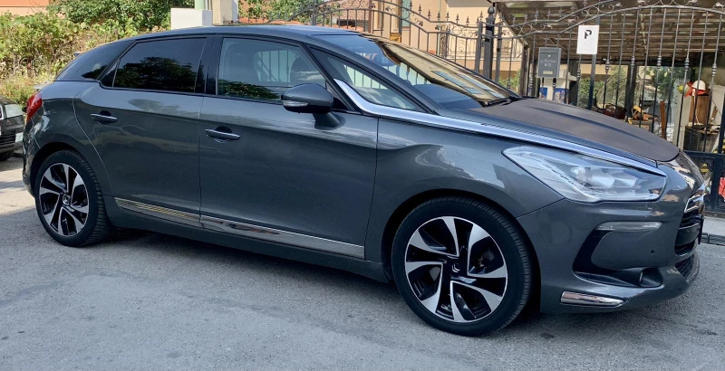 Citroen DS5 2.0HDi, снимка 8 - Автомобили и джипове - 52586033