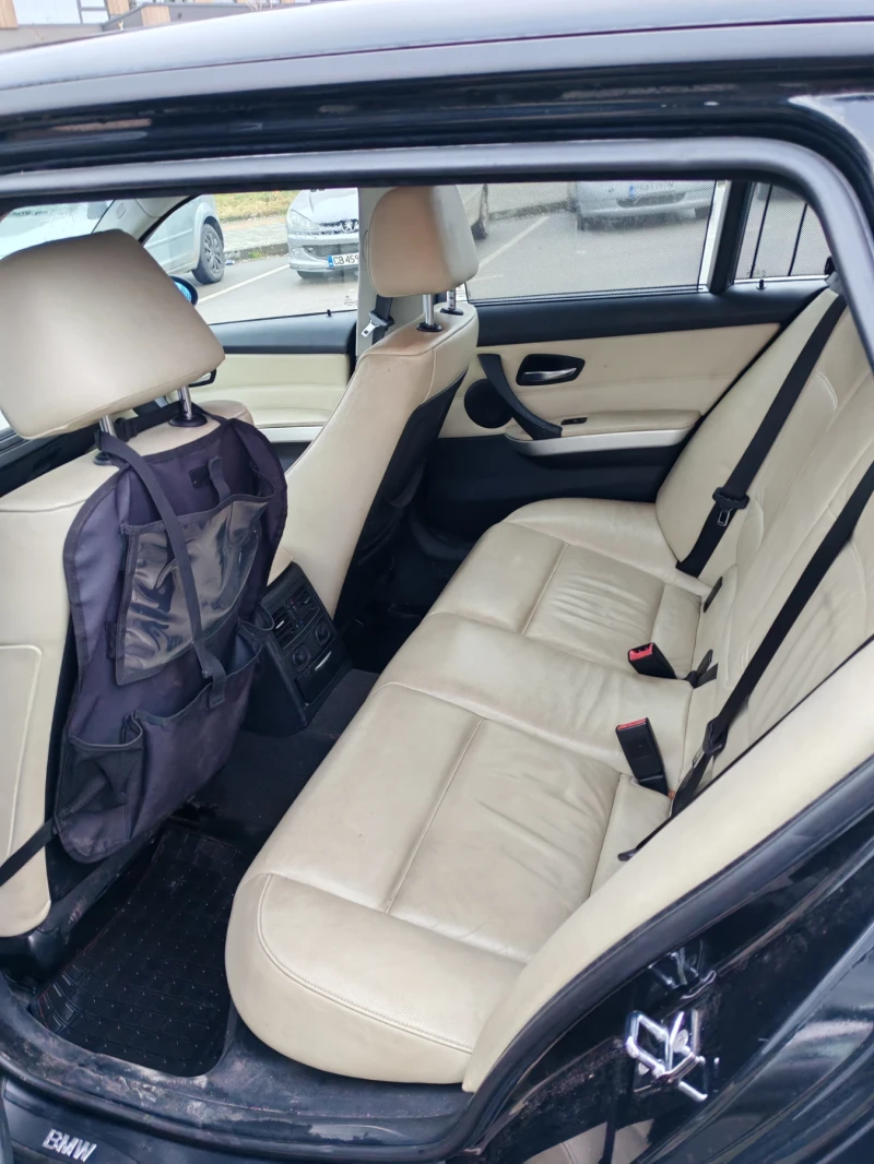 BMW 320 D, снимка 7 - Автомобили и джипове - 53286226