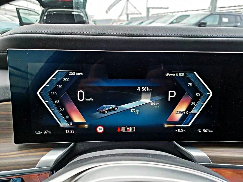 BMW i7 ЧИСТО НОВ-0км-i7 60-DISTRONIK-PANORAMA-LAZER !!!, снимка 11 - Автомобили и джипове - 53238443