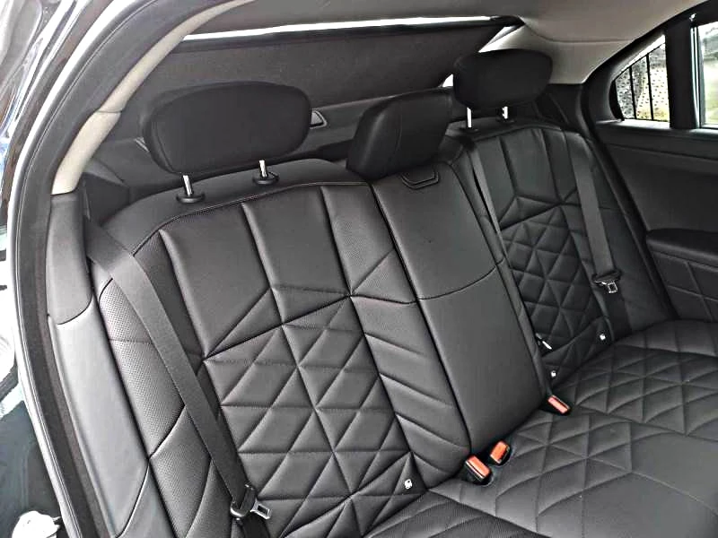 BMW i7 ЧИСТО НОВ-0км-i7 60-DISTRONIK-PANORAMA-LAZER !!!, снимка 15 - Автомобили и джипове - 53238443