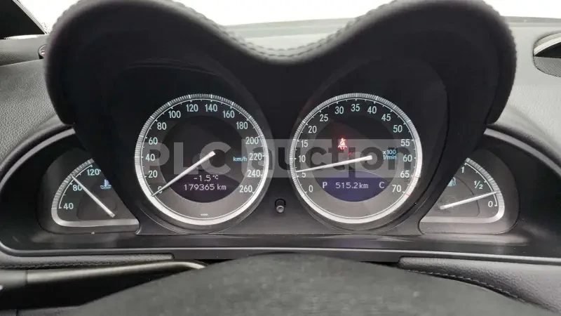 Mercedes-Benz SL 500 ВКЛЮЧЕН ТЕХНОТЕСТ, снимка 6 - Автомобили и джипове - 54338414