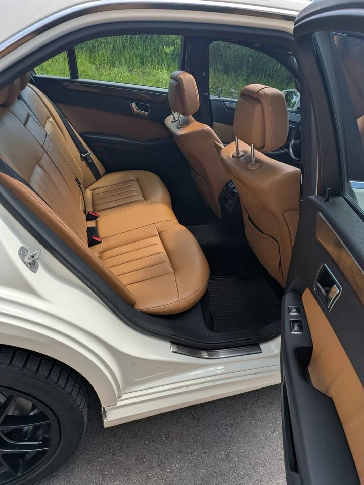 Mercedes-Benz E 55 * AMG Sport Package* АВТОКРЕДИТ БЕЗ ПЪРВОНАЧАЛНА* , снимка 16 - Автомобили и джипове - 54955623