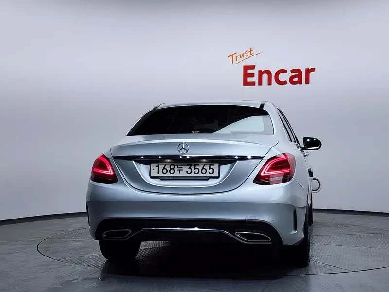 Mercedes-Benz C 200 AMG PACK, снимка 4 - Автомобили и джипове - 56353887