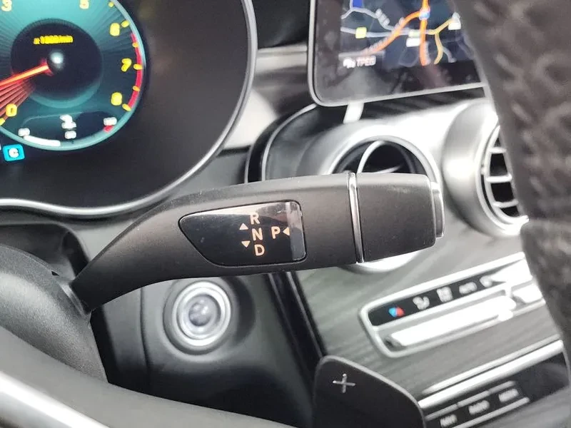 Mercedes-Benz C 200 AMG PACK, снимка 9 - Автомобили и джипове - 56353887