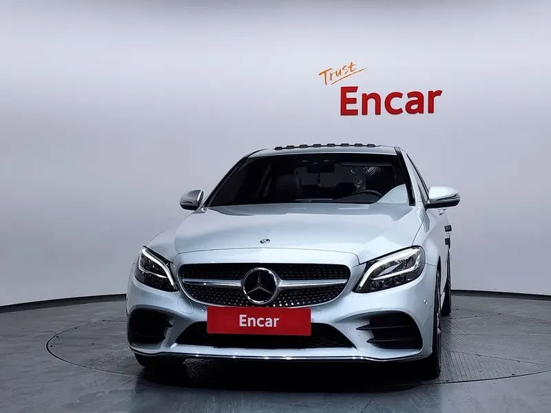 Mercedes-Benz C 200 AMG PACK, снимка 3 - Автомобили и джипове - 56353887