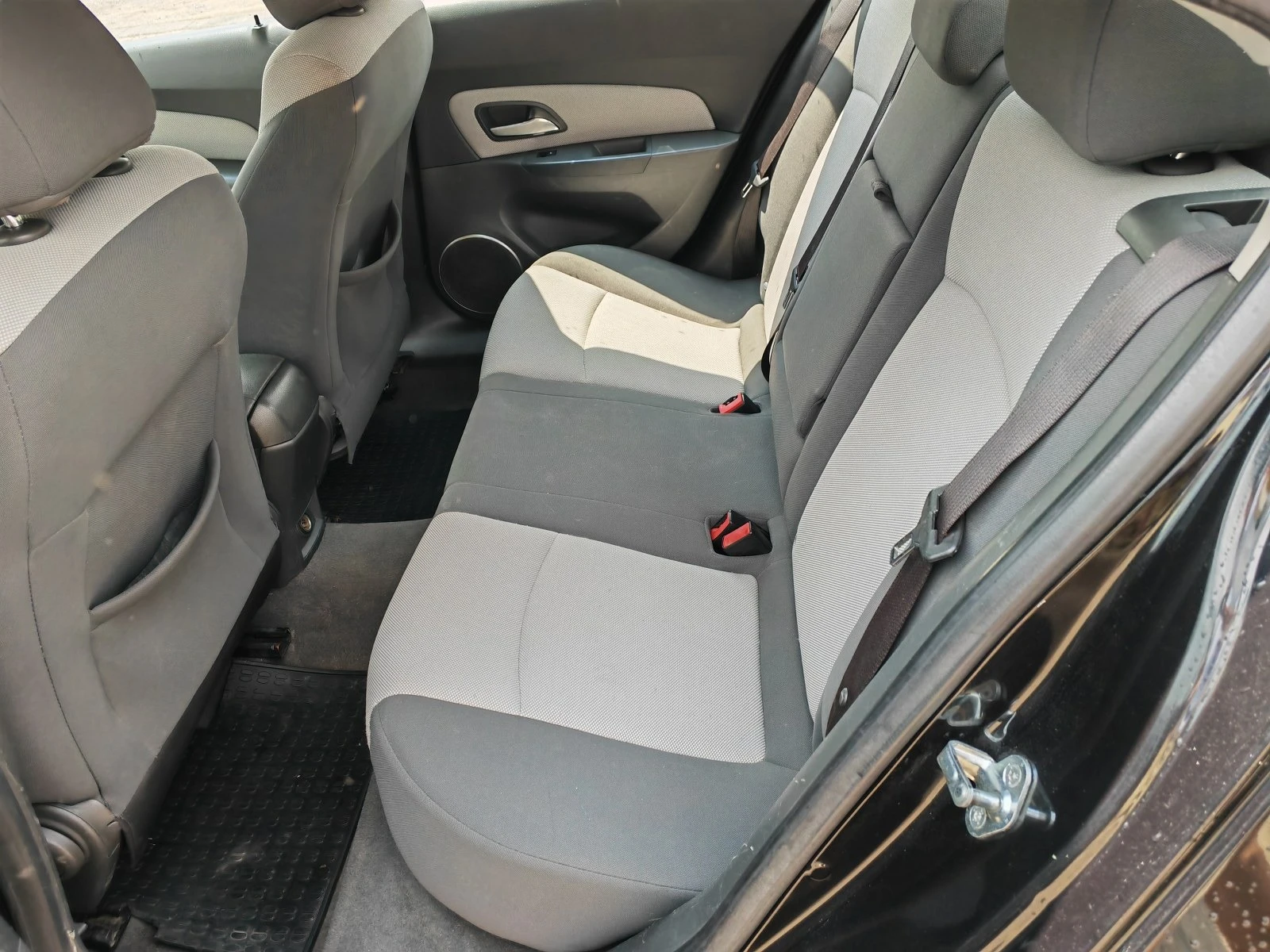 Chevrolet Cruze 1.6Газ,Нави11г | Mobile.bg — изображение 12