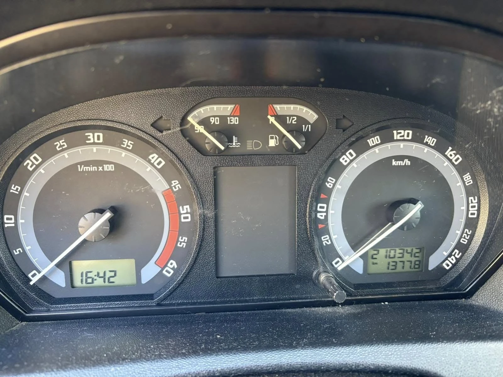 Skoda Fabia  - изображение 9